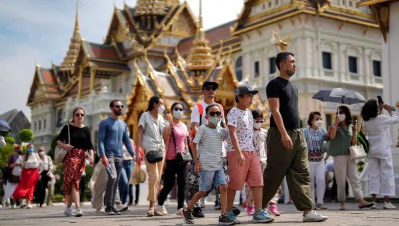 “中国跌出泰国最大客源地”的话题下，到底是谁在狂欢